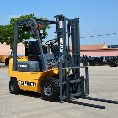 Pneus sólidos contra-equilíbrio caminhão em empilhadeira FD15 2040Mm Altura do guarda aéreo